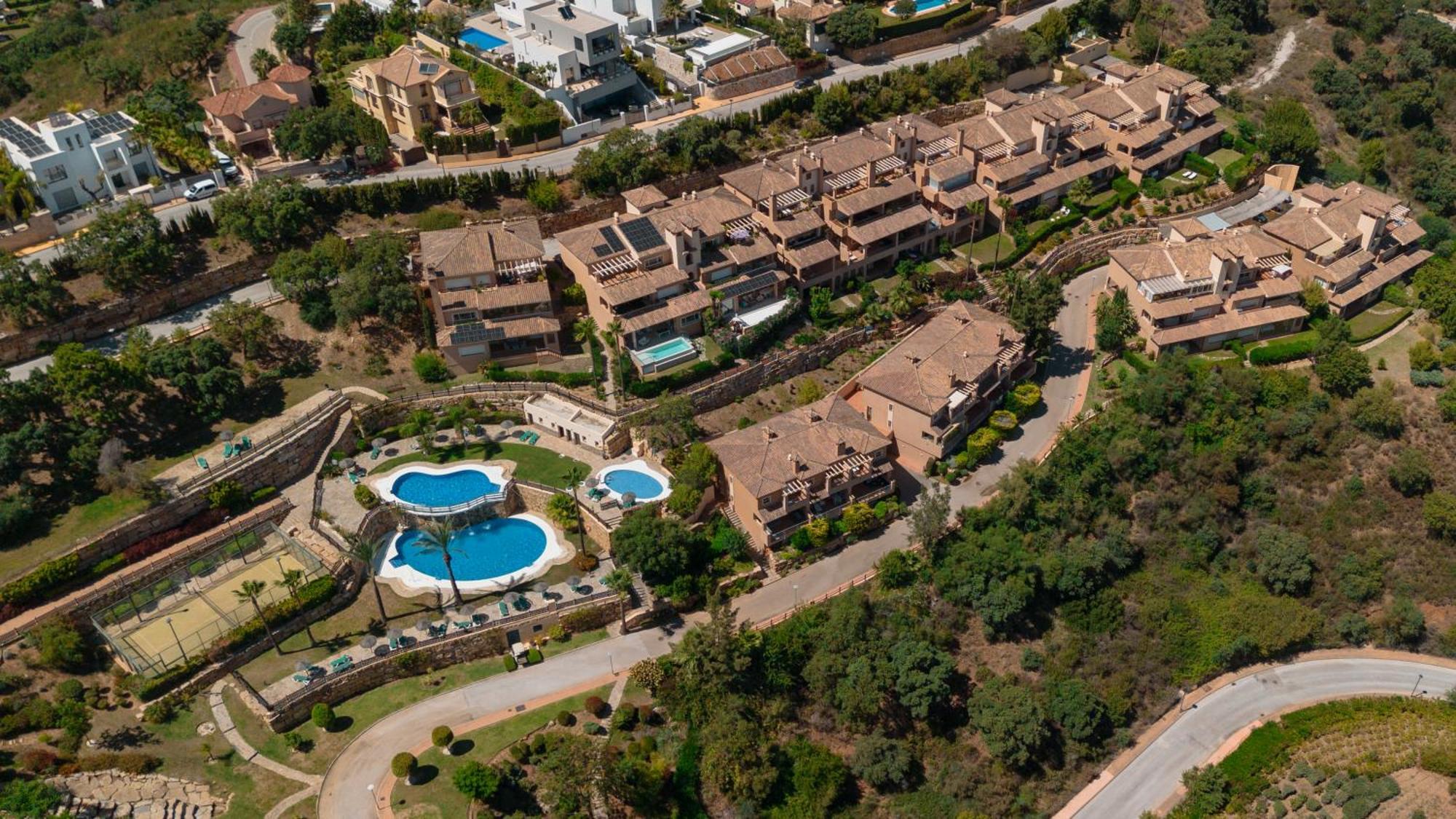 Apartamento Private Heatable Infinity Pool With Sea Views In La Mairena, Marbella Sitio de Calahonda Exterior foto