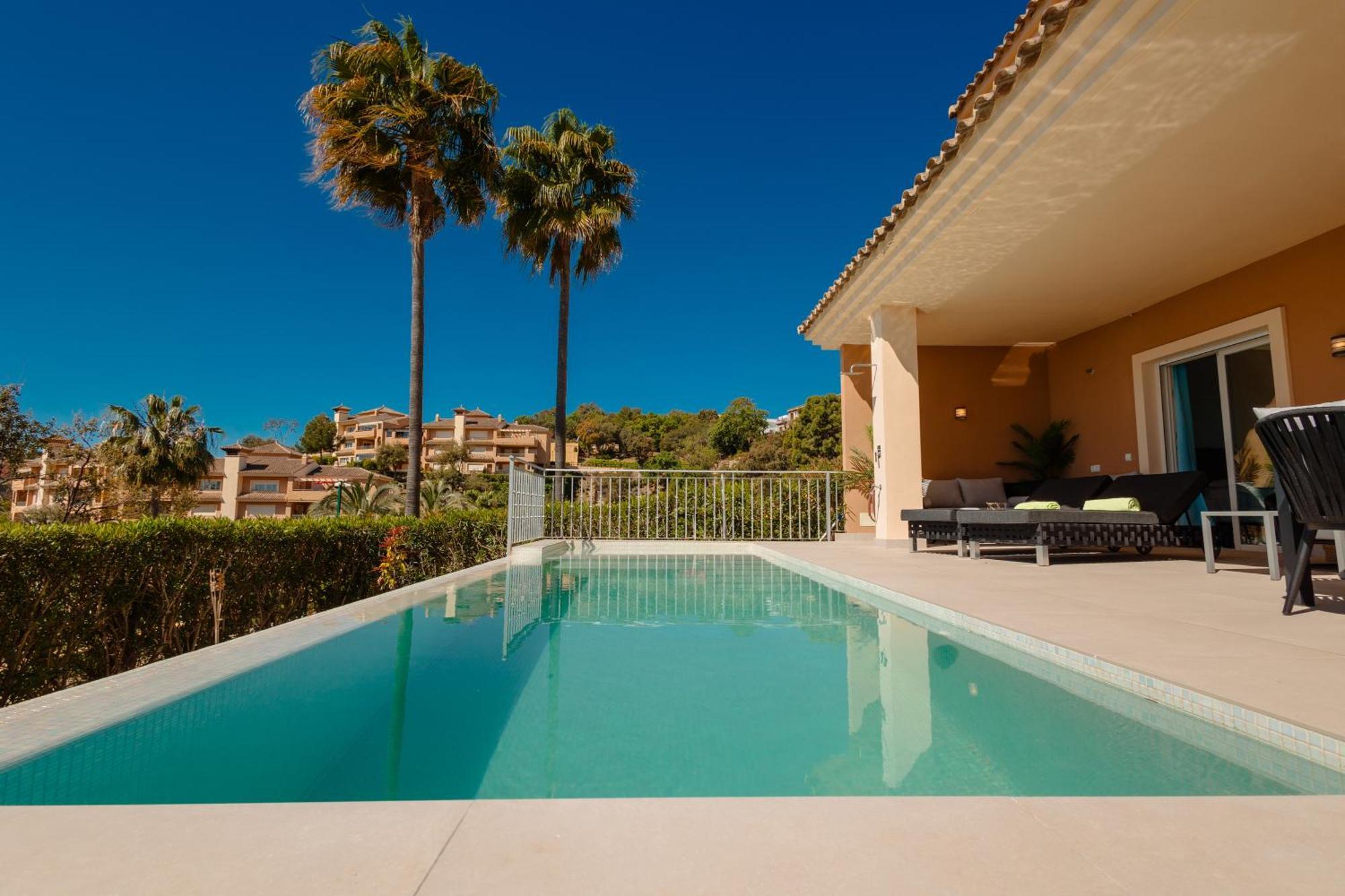 Apartamento Private Heatable Infinity Pool With Sea Views In La Mairena, Marbella Sitio de Calahonda Exterior foto