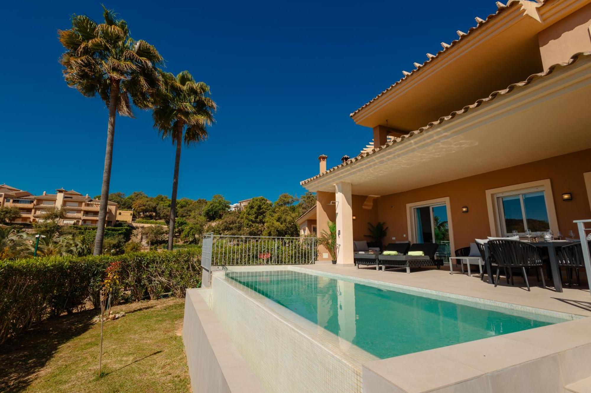 Apartamento Private Heatable Infinity Pool With Sea Views In La Mairena, Marbella Sitio de Calahonda Exterior foto