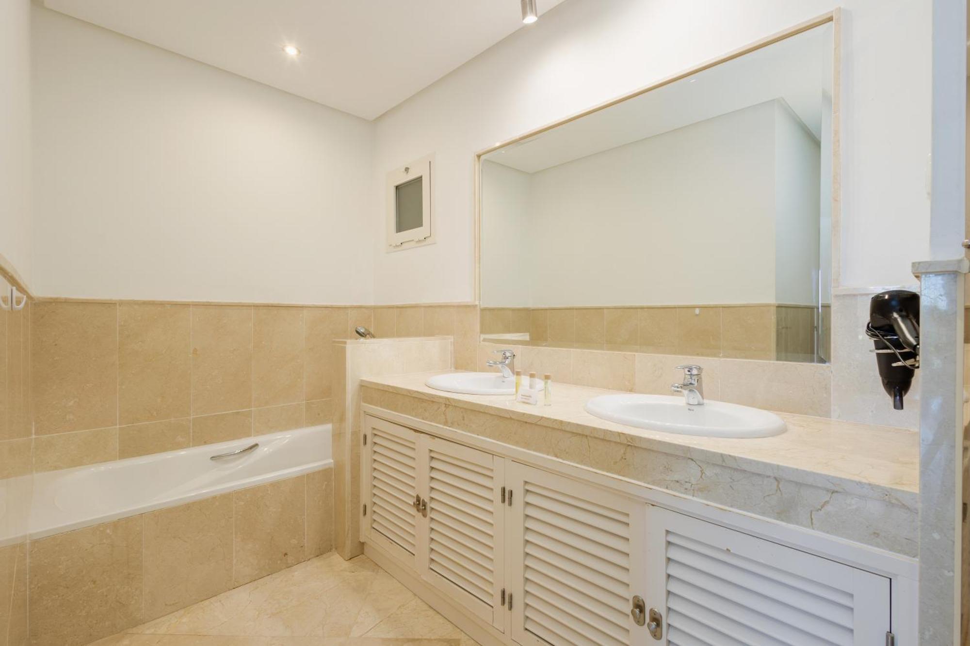 Apartamento Private Heatable Infinity Pool With Sea Views In La Mairena, Marbella Sitio de Calahonda Exterior foto